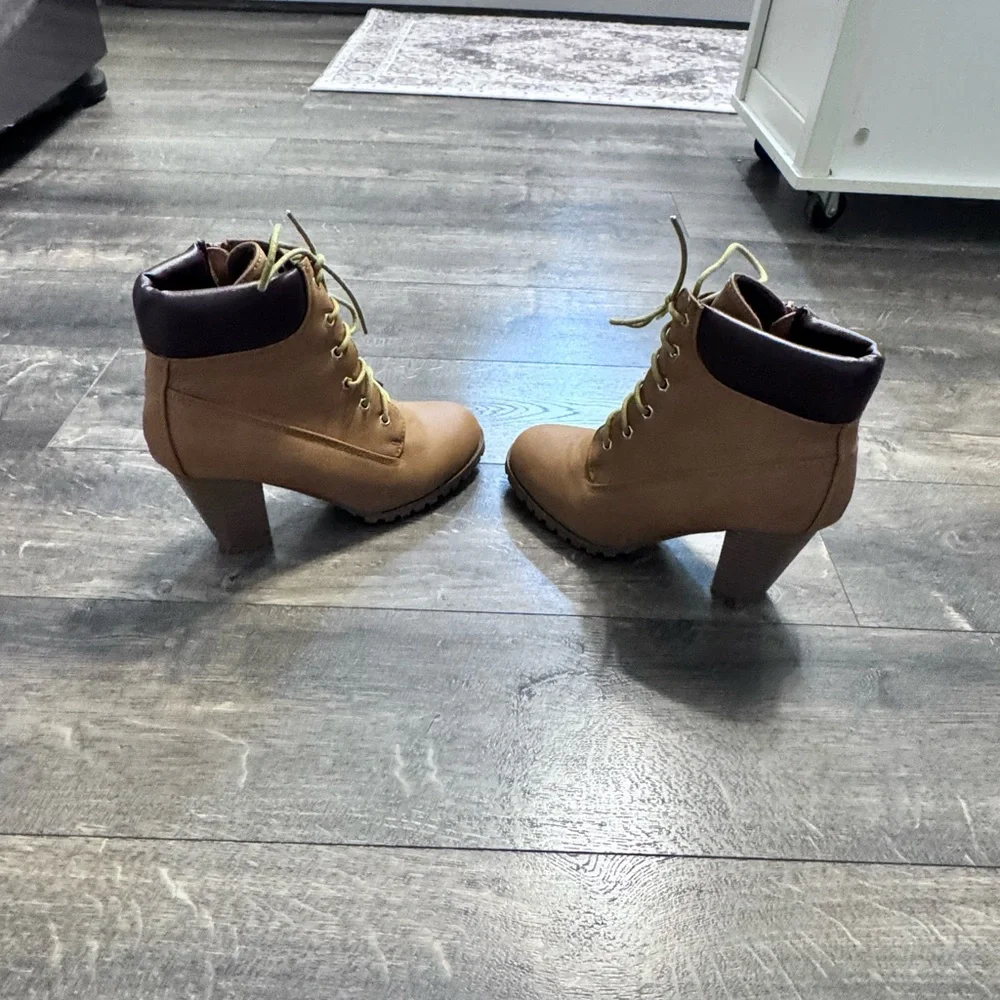 Bella Marie Boots SZ 9 NEW - Picture 4 of 9